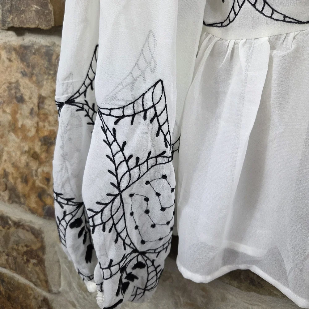 NWT Anthropologie Long Sleeve Embroidered Bow Blouse Top Shirt